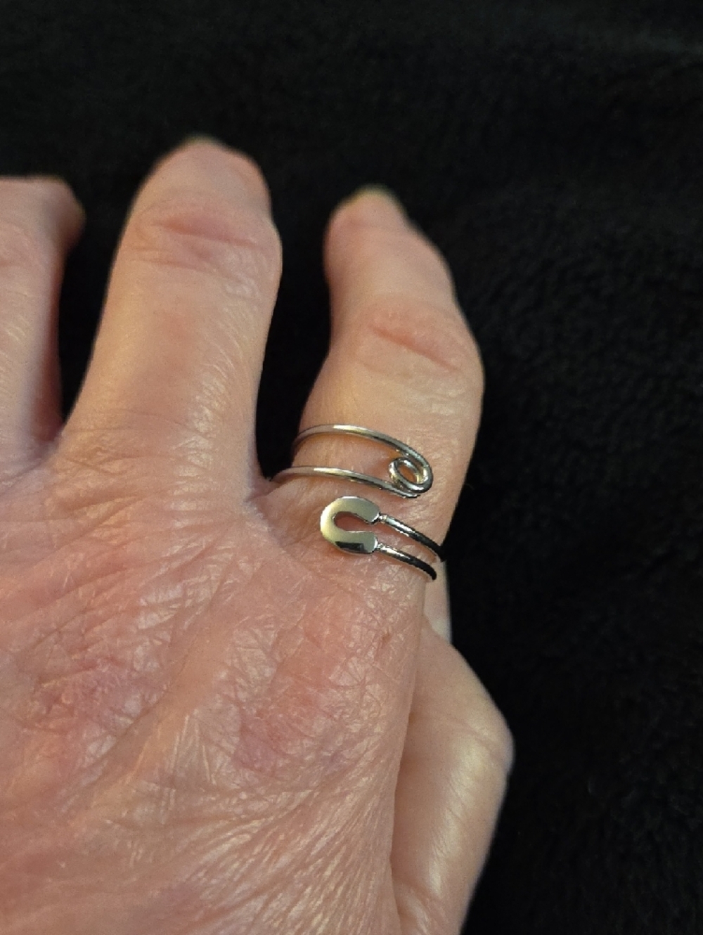 NEW - RING...adjustable ring, Safety Pin - Picture 6 of 8
